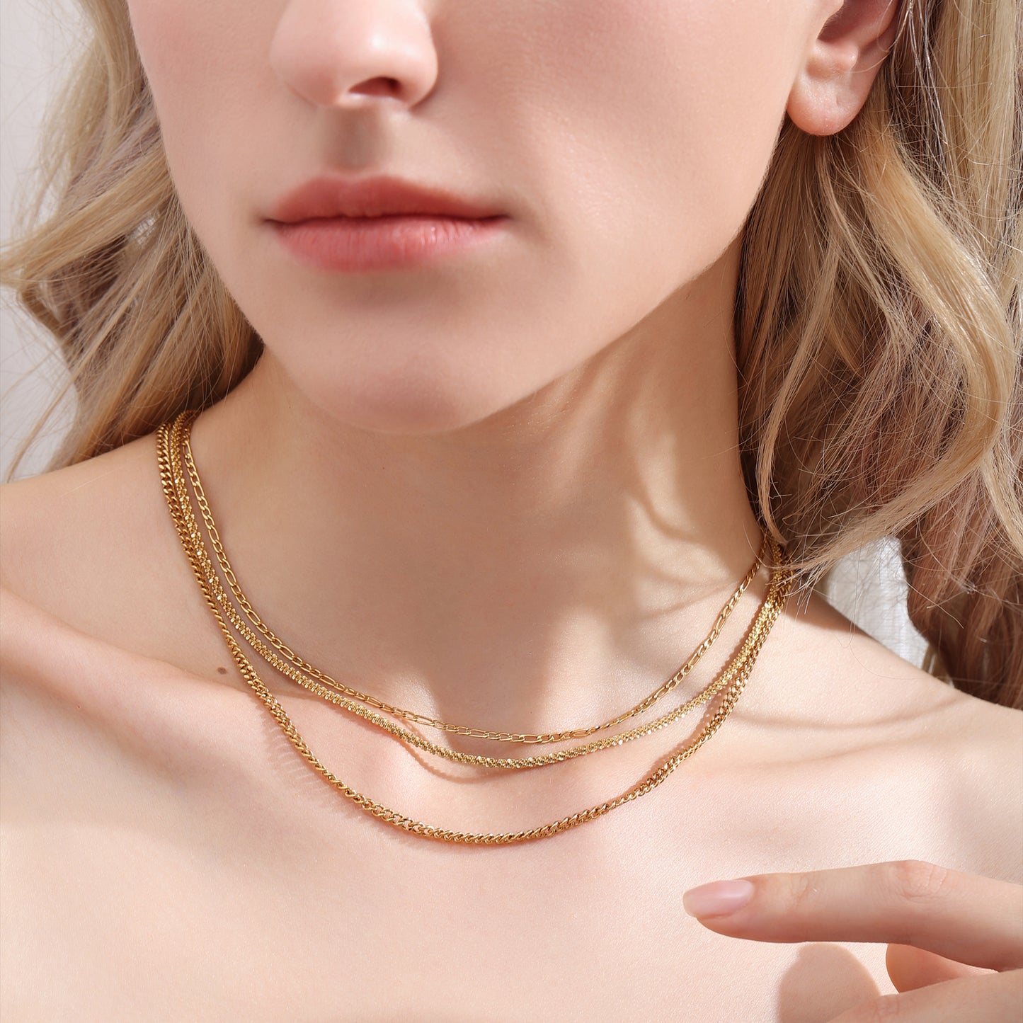 Glimmering Sparkle Chain Necklace