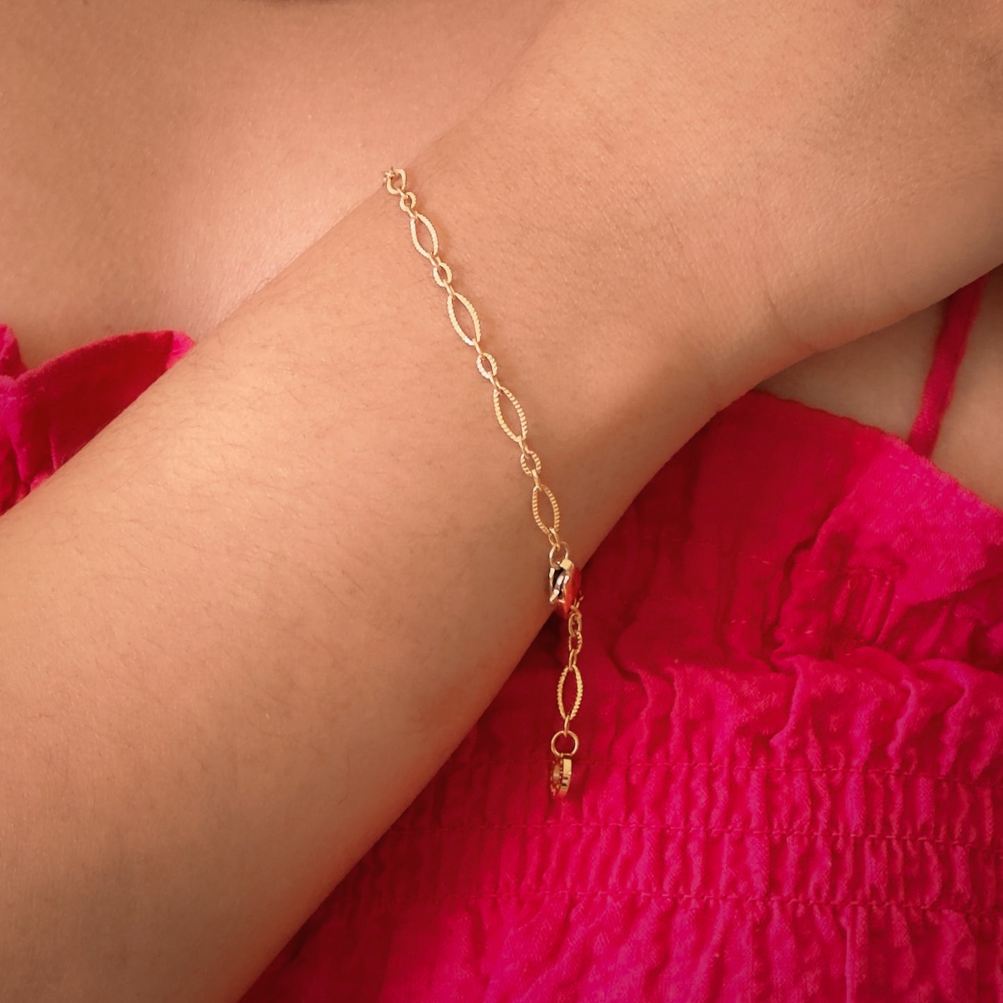 Delicate Gold Oval Link Bracelet