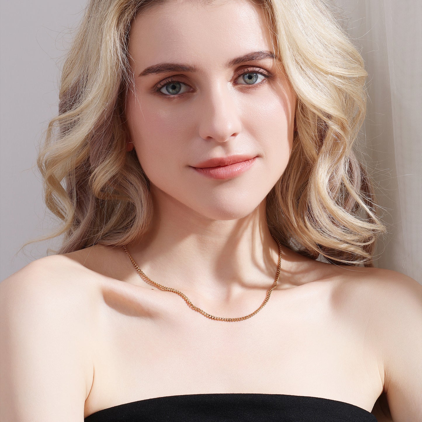 Minimal Cuban Chain Necklace