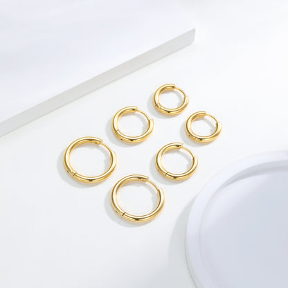 Classic Everyday Lightweight Gold Hoop Earrings